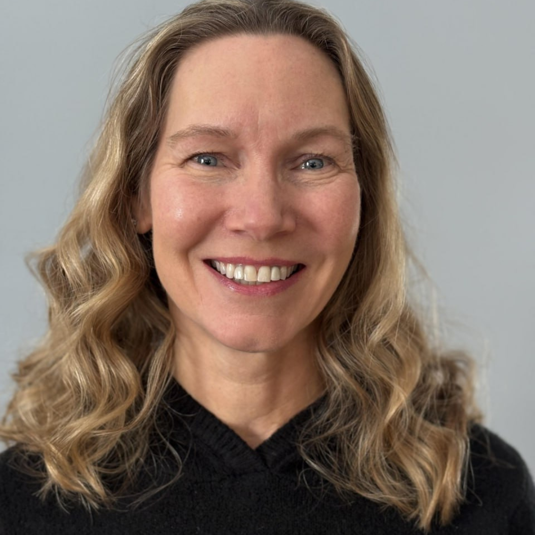 Lori Elliott Lori Elliott